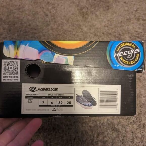 Heelys size 7 big boys - Like New - Picture 3 of 5